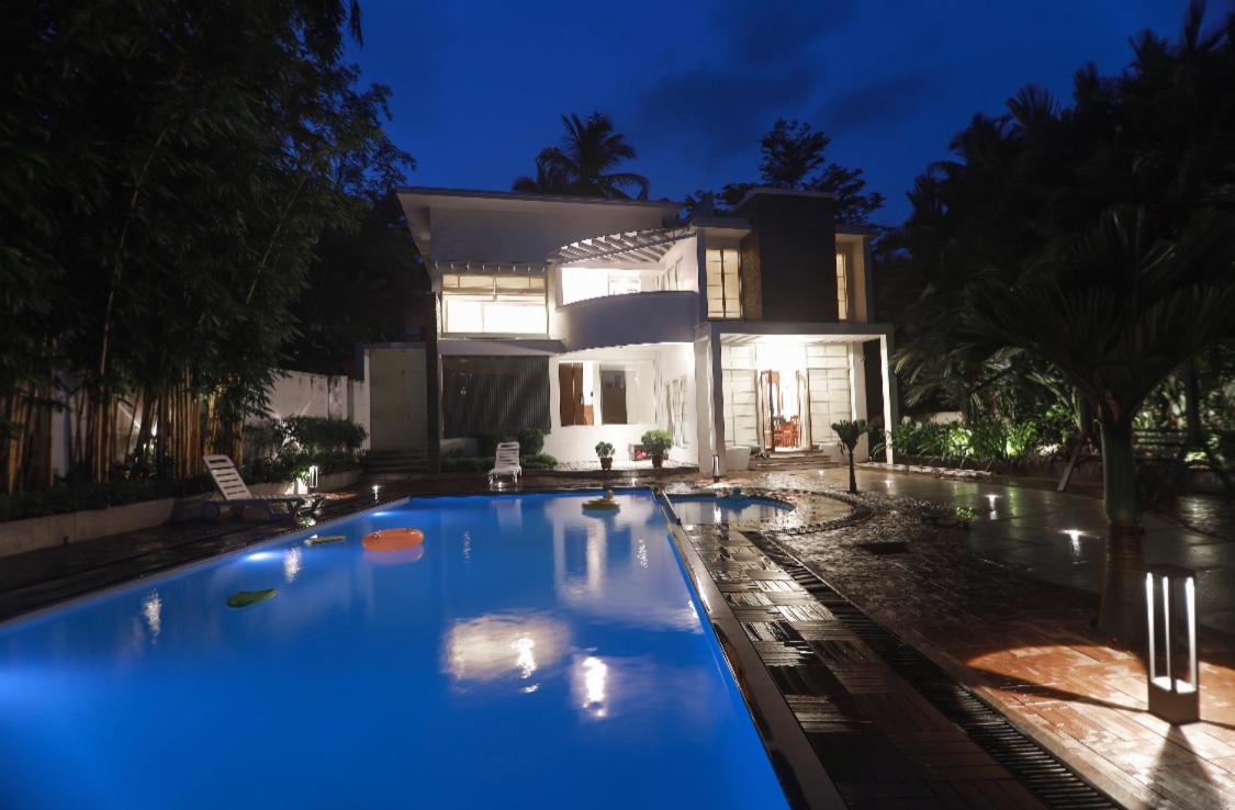 Square Villa Residency Luxury 1 Bed Room Villa with Private Pool - Housity