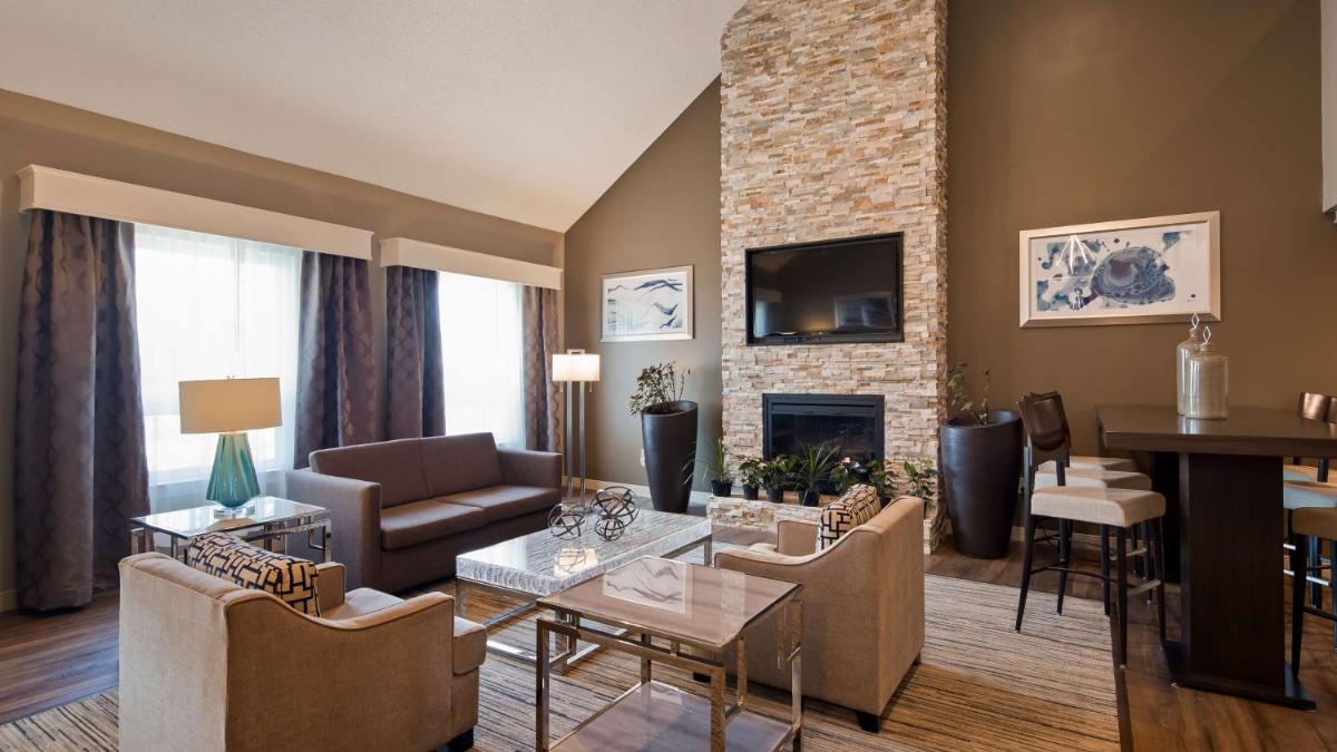 Best Western La Plata Inn - Housity