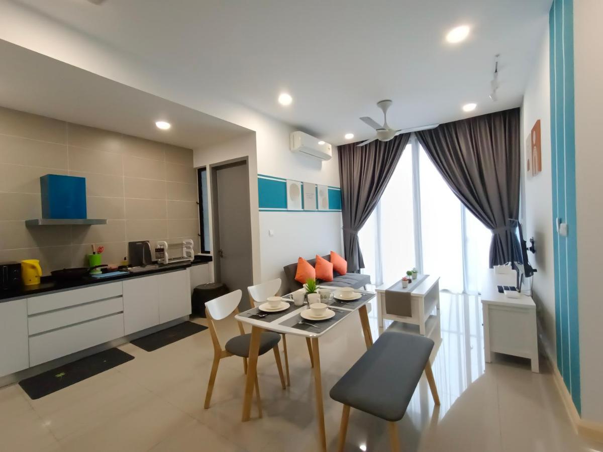 Cozy Sweet Home@D'Pristine@walk to Legoland @2BR 6PAX@Netflix - Housity