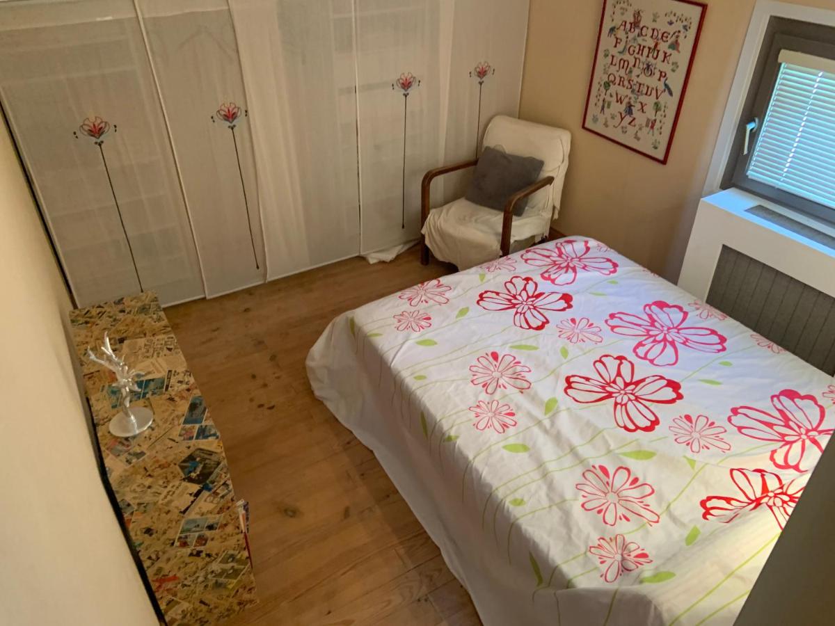 Latresne, Villa Lamothe, 3 chambres au calme au bord de la piste cyclable - Housity