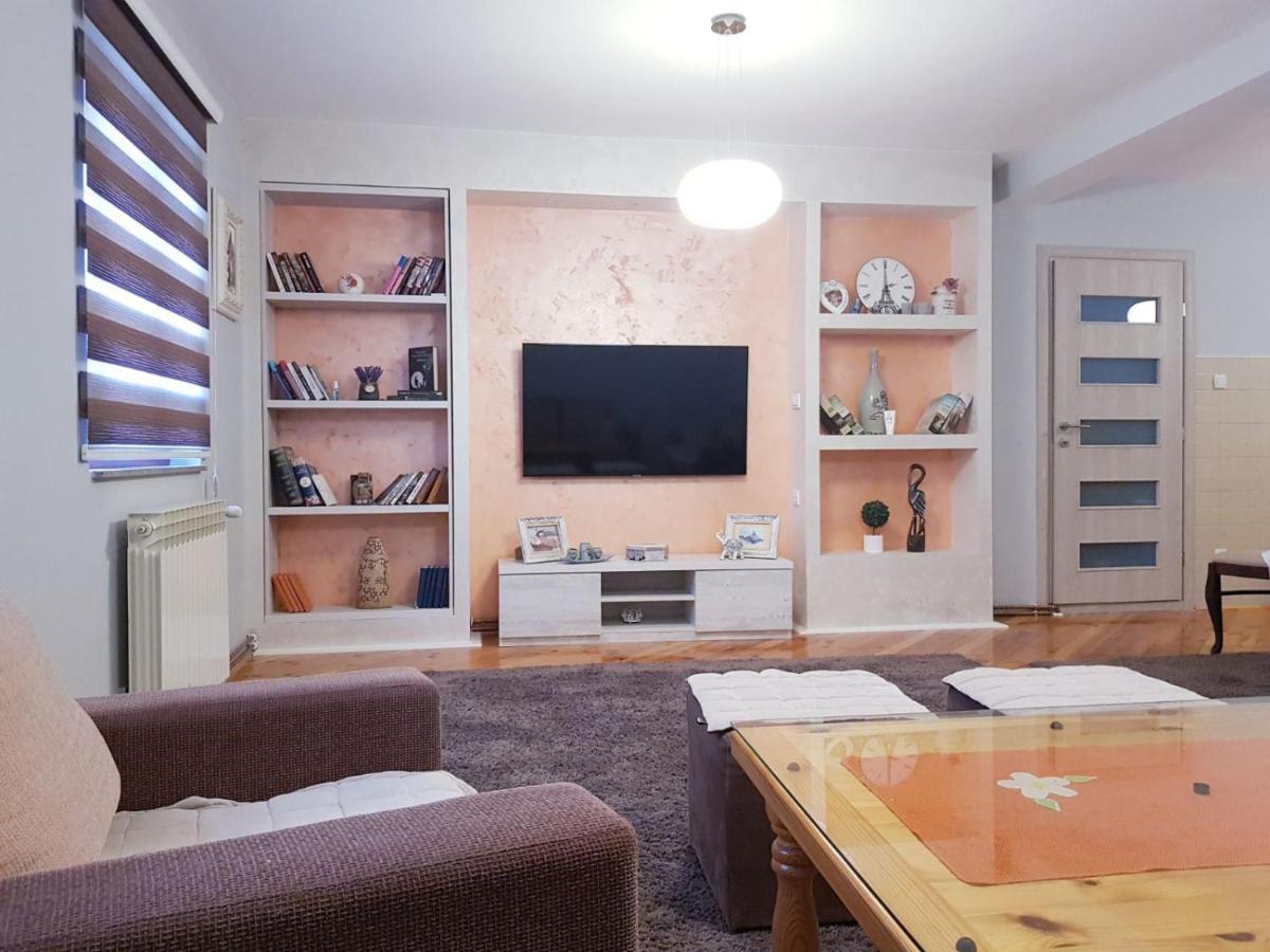 Suitetrails - Apartman Jelena