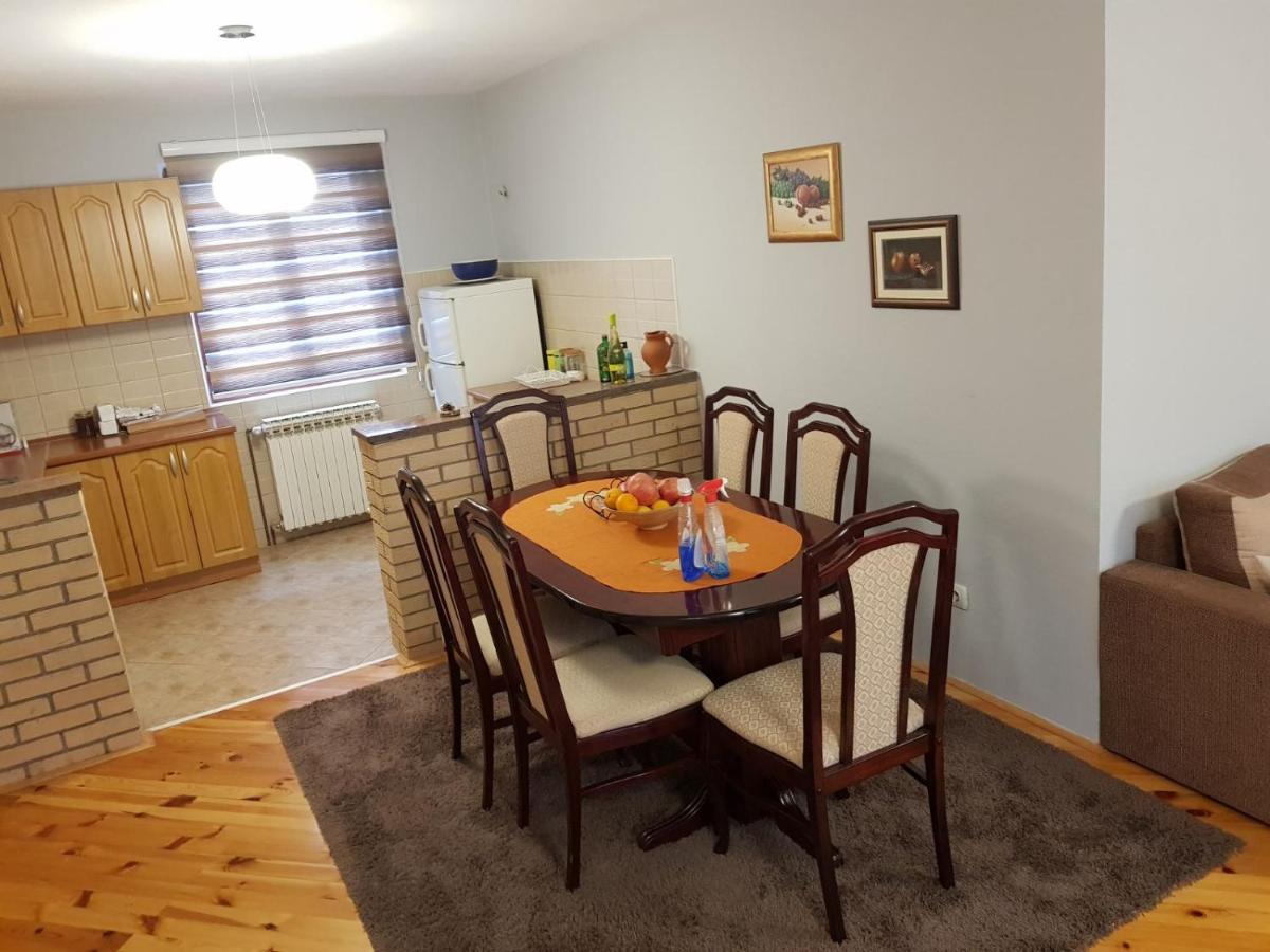 Suitetrails - Apartman Jelena