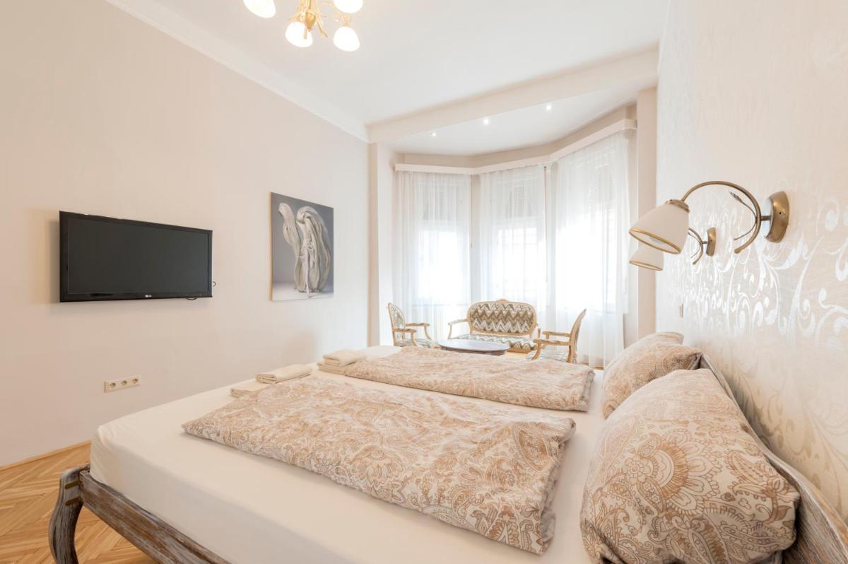 Standard Apartment by Hi5-Classic Home jewish dstr (253) - Housity