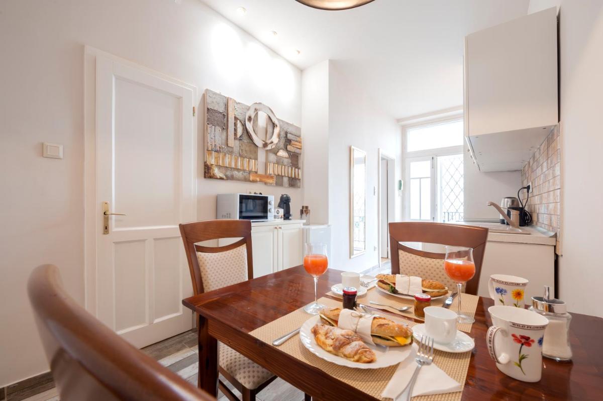 Standard Apartment by Hi5-Classic Home jewish dstr (253) - Housity