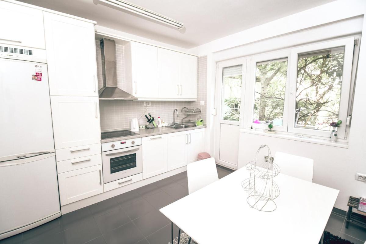 Square Vanilla Lux - Housity