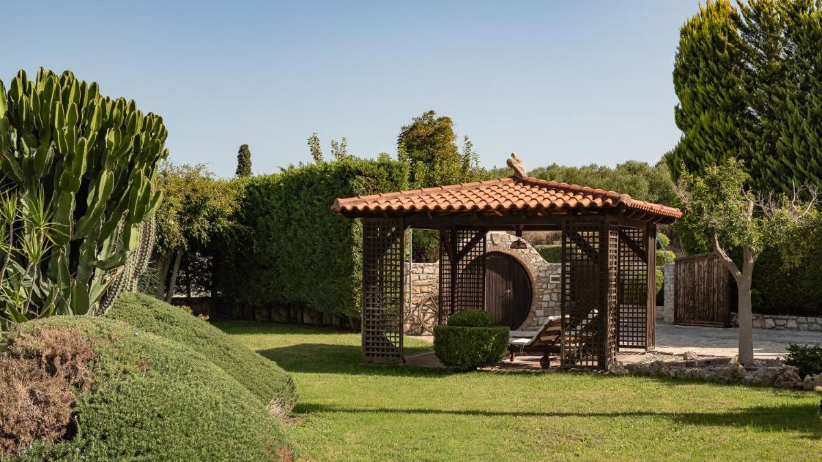 Agnes Villa, unrivalled living, By ThinkVilla - Housity