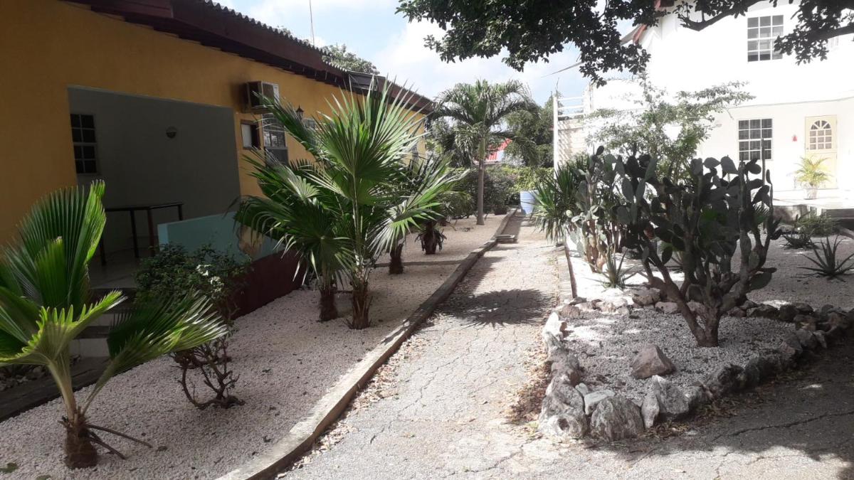 Happy Turtle Apartments - Housity