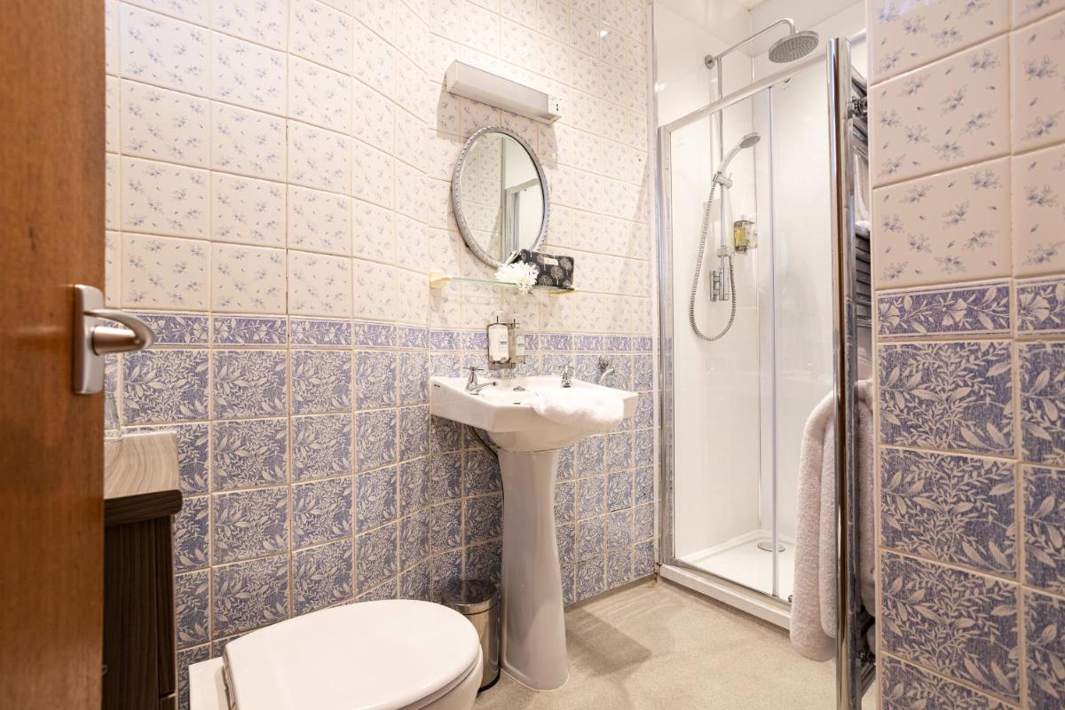 Ees Wyke Country House - Housity