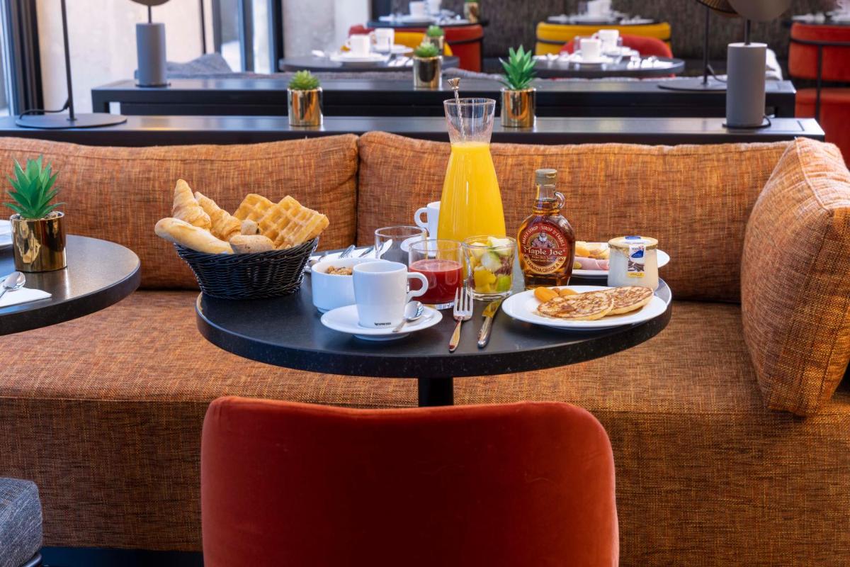 Nourriture dans l'hôtel ou à proximité