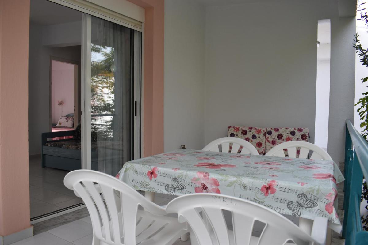 Niki Apartments - Housity
