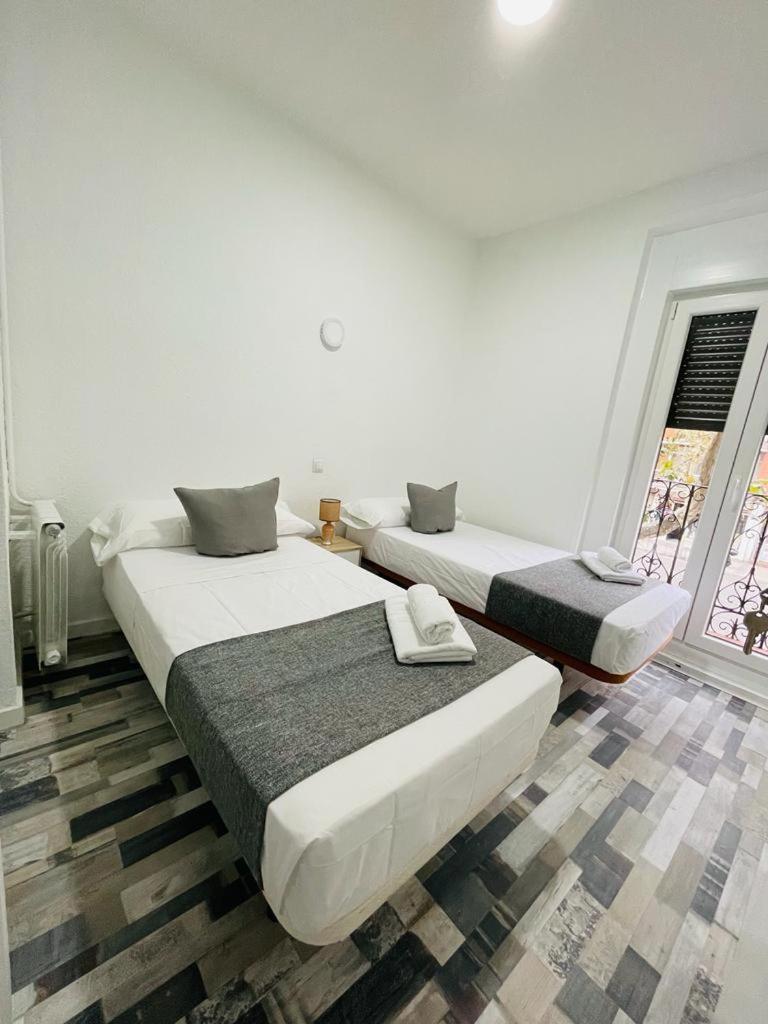 HOSTAL Noche y Dia - Housity