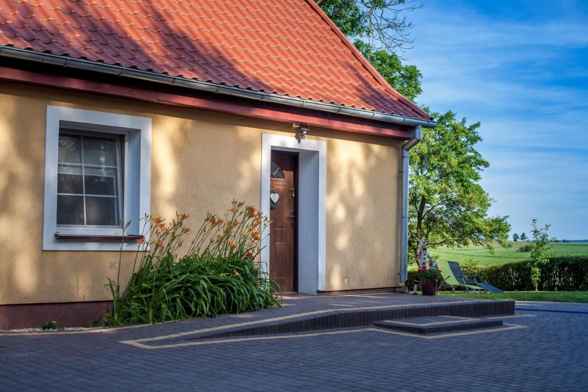 Domek na wzgórzu Blanki - Housity