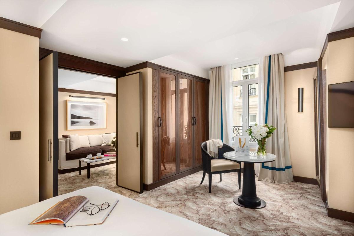 Un ou plusieurs lits dans un hébergement de l'établissement Hyatt Paris Madeleine