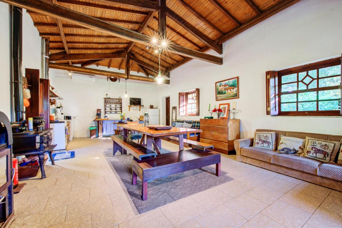 One bedroom house with furnished garden and wifi at Espinho 4 km away from the beach - Housity