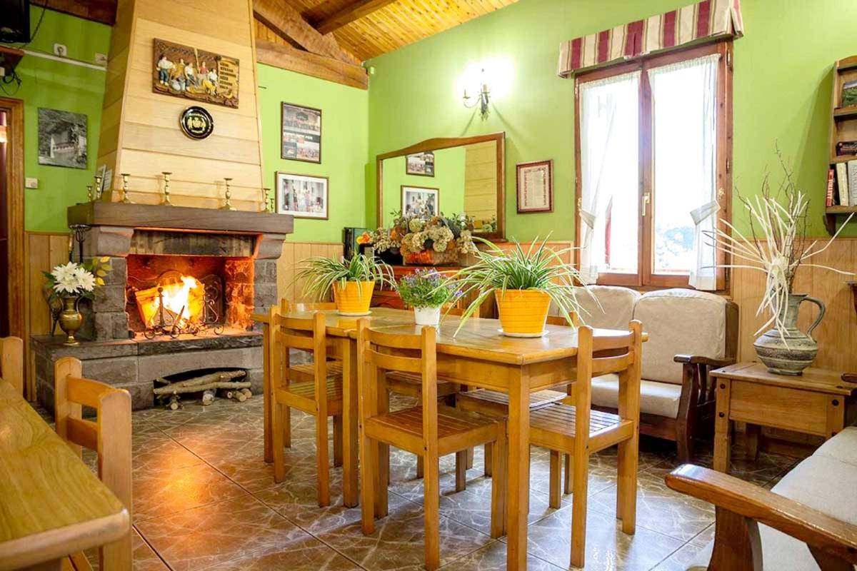9 bedrooms house with furnished garden and wifi at Gaindola - Housity