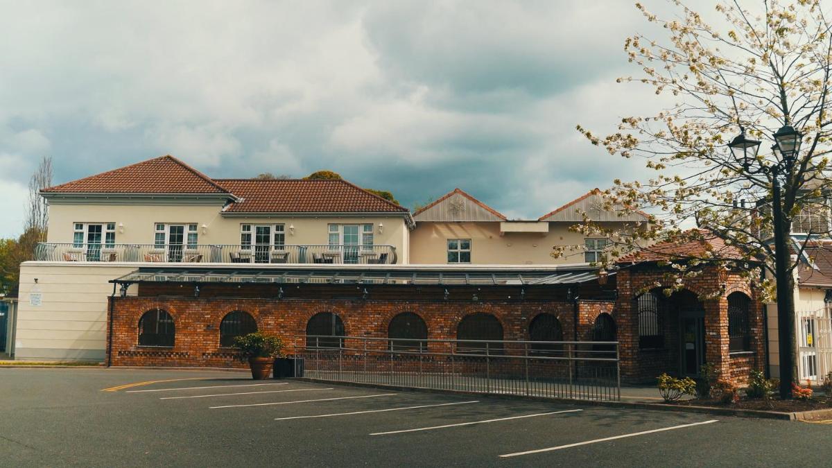Beechlawn Hotel - Housity