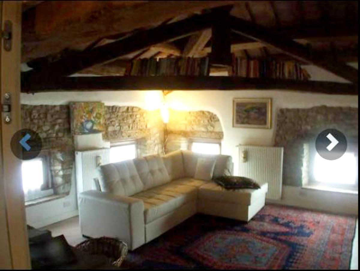 Cozy apartment in Campea 65 m² with fireplace - Housity