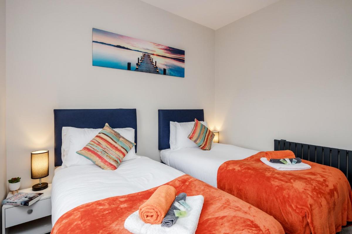 MPL Apartments - Watford The Junction Short-Term Rentals - 2bed-FREE PARKING - Housity