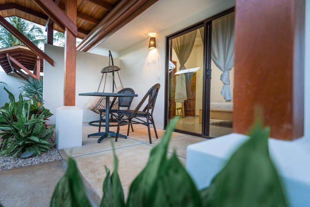 Cafe Playa Negra Hotel - Housity