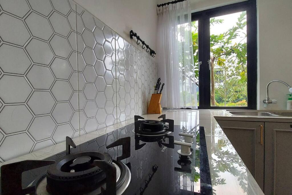 Suitetrails - Villa Outdoor Rancamaya With Netflix, Youtube, SmartTV and Nice Backyard