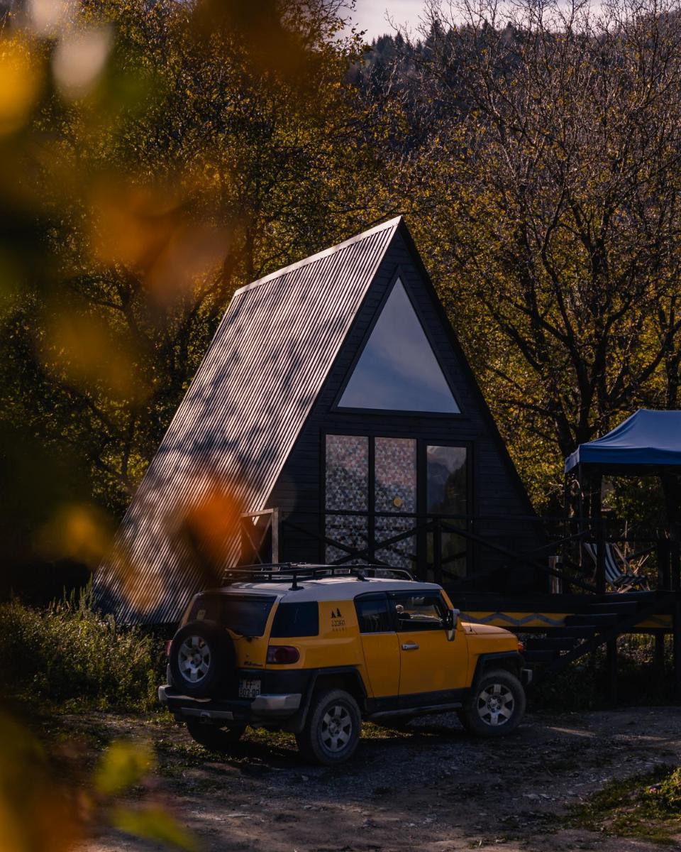 HAERI • Utsera Cabins • Racha - Housity