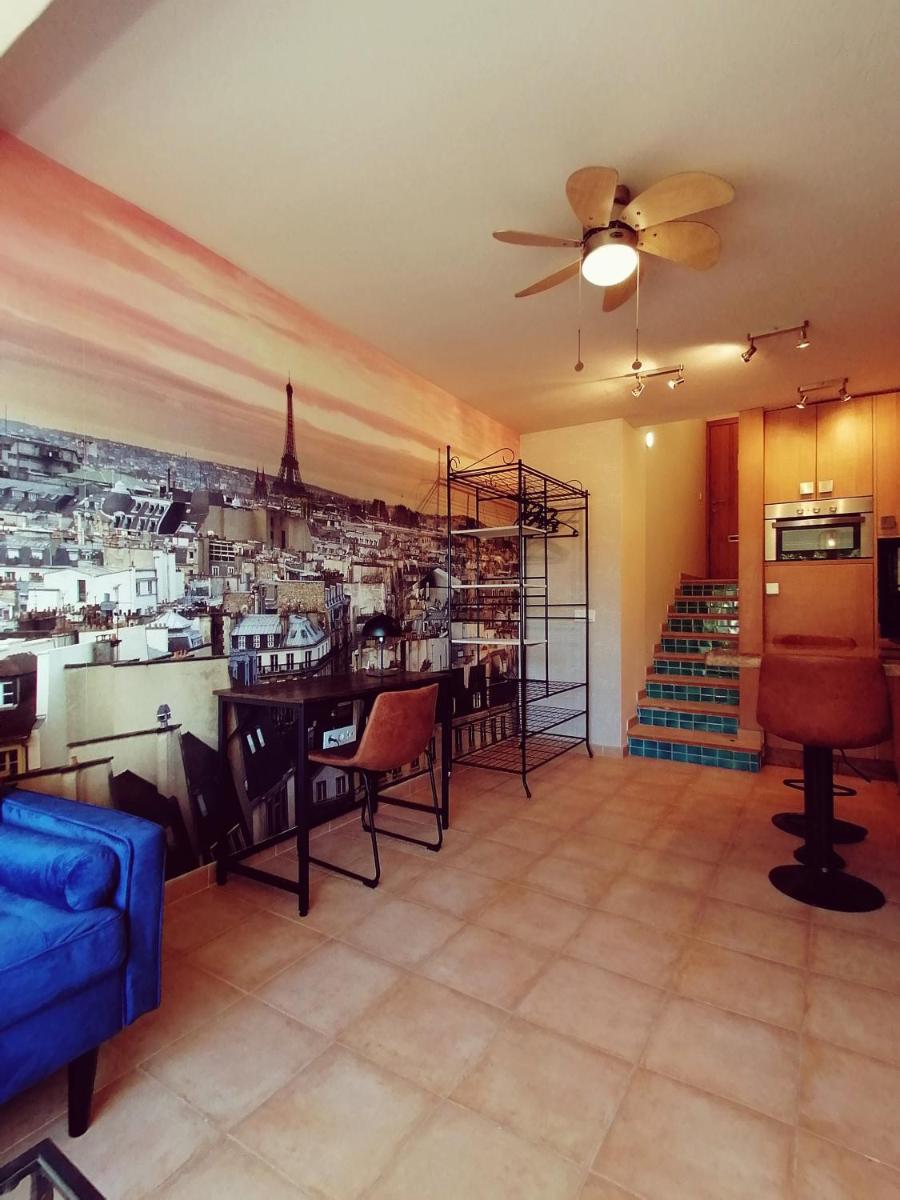 Grand Amour - Housity