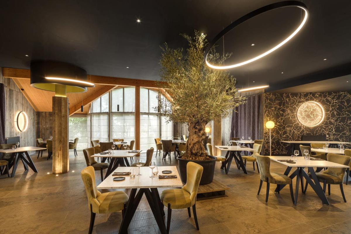 Logis Hôtel Parenthèse, Restaurant & Spa - Housity
