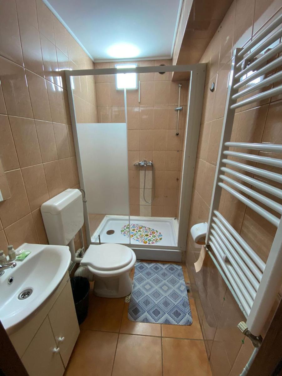Casa Petre - Housity
