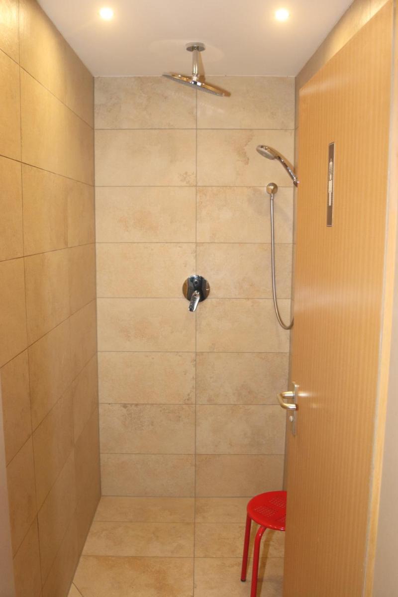 Landhotel Gasthof Huber - Housity
