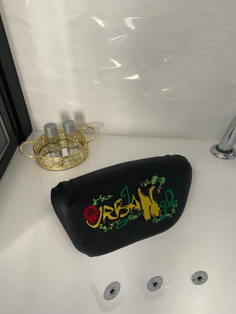 URBAN JUNGLE SPA - Housity