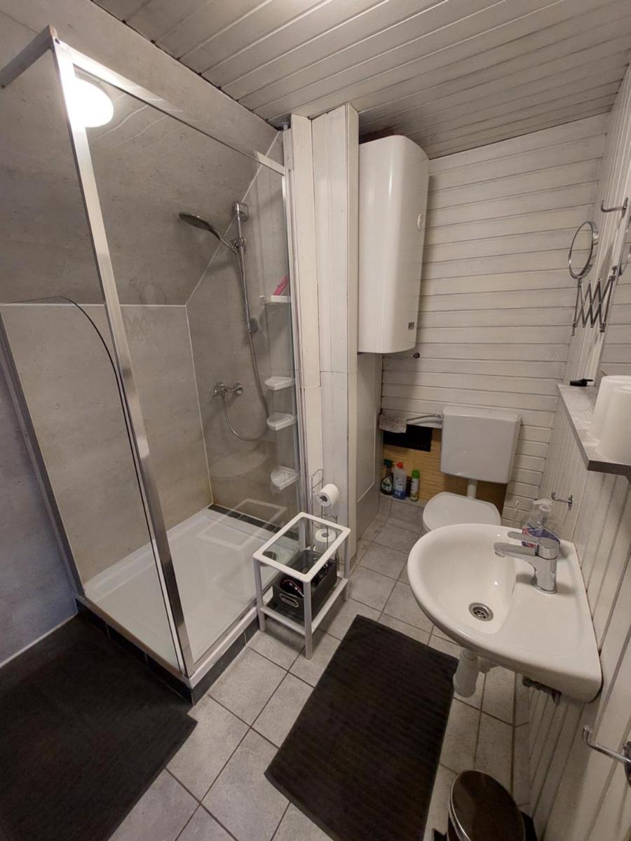 Reginas Ferienhäuschen - Housity