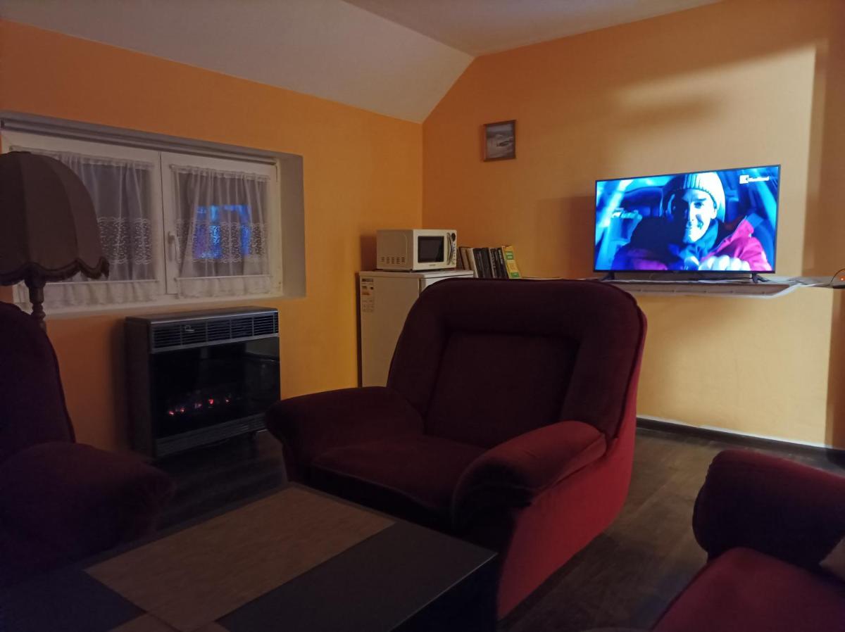 MotoHostel Wolter - apartmán Leme - Housity