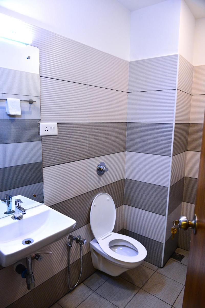 AURA RESIDENCY - Housity