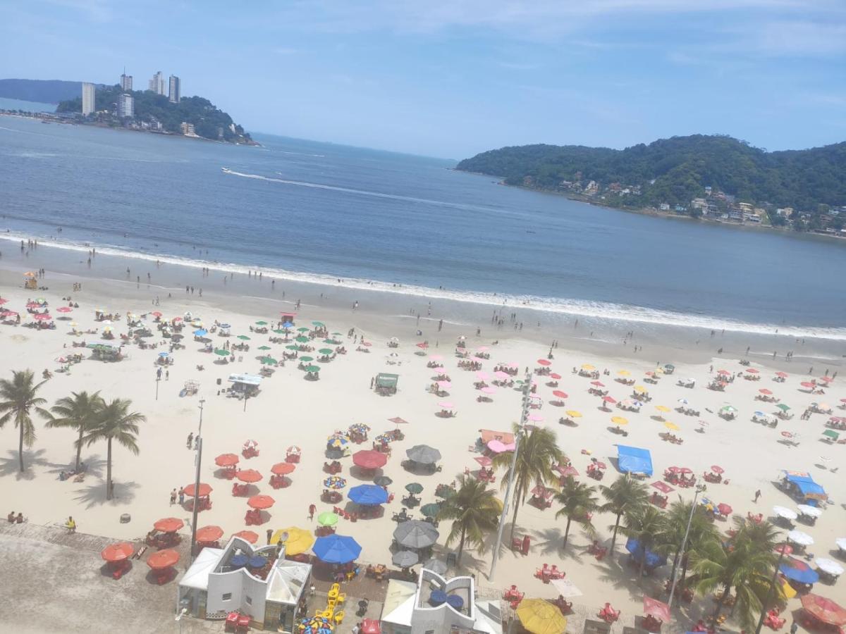 Kitnet TOP de Frente a Praia, Pé na Areia Gonzaguinha - Housity