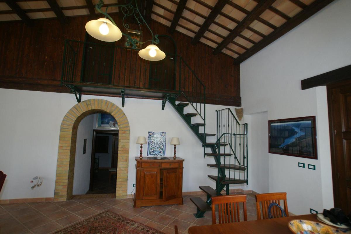 Cottage Bruca - Housity