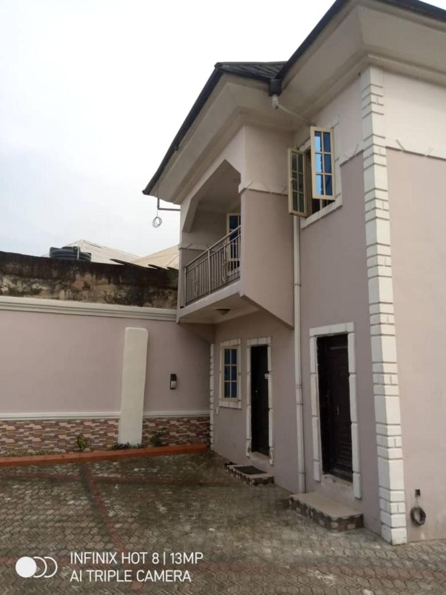 Holiday in an Exclusive Villa - Housity