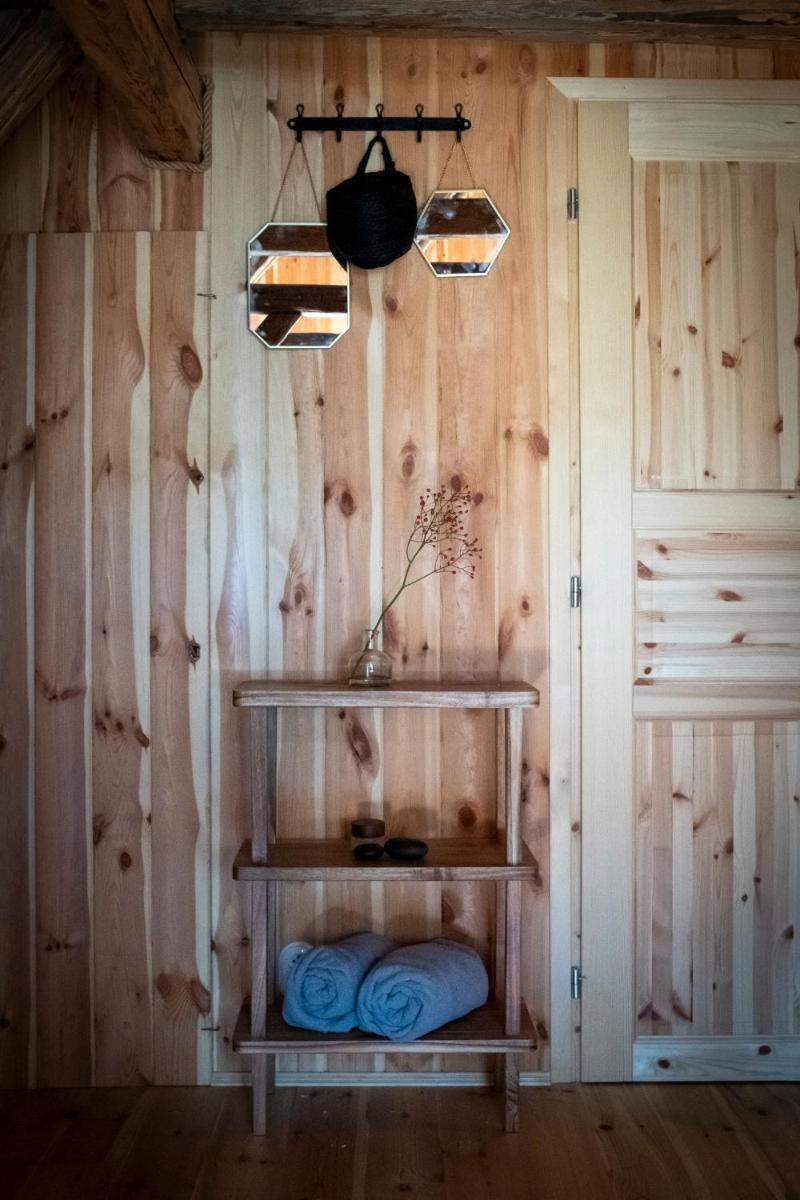 ENJOY Cozy HOME Hills & Forest & Views & Gardens & Sauna Whirlpool Bath - Housity