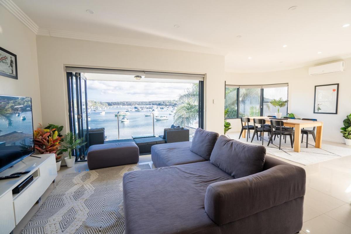 LUXURIOUS BEACH FRONT APARTMENT cronulla - Housity
