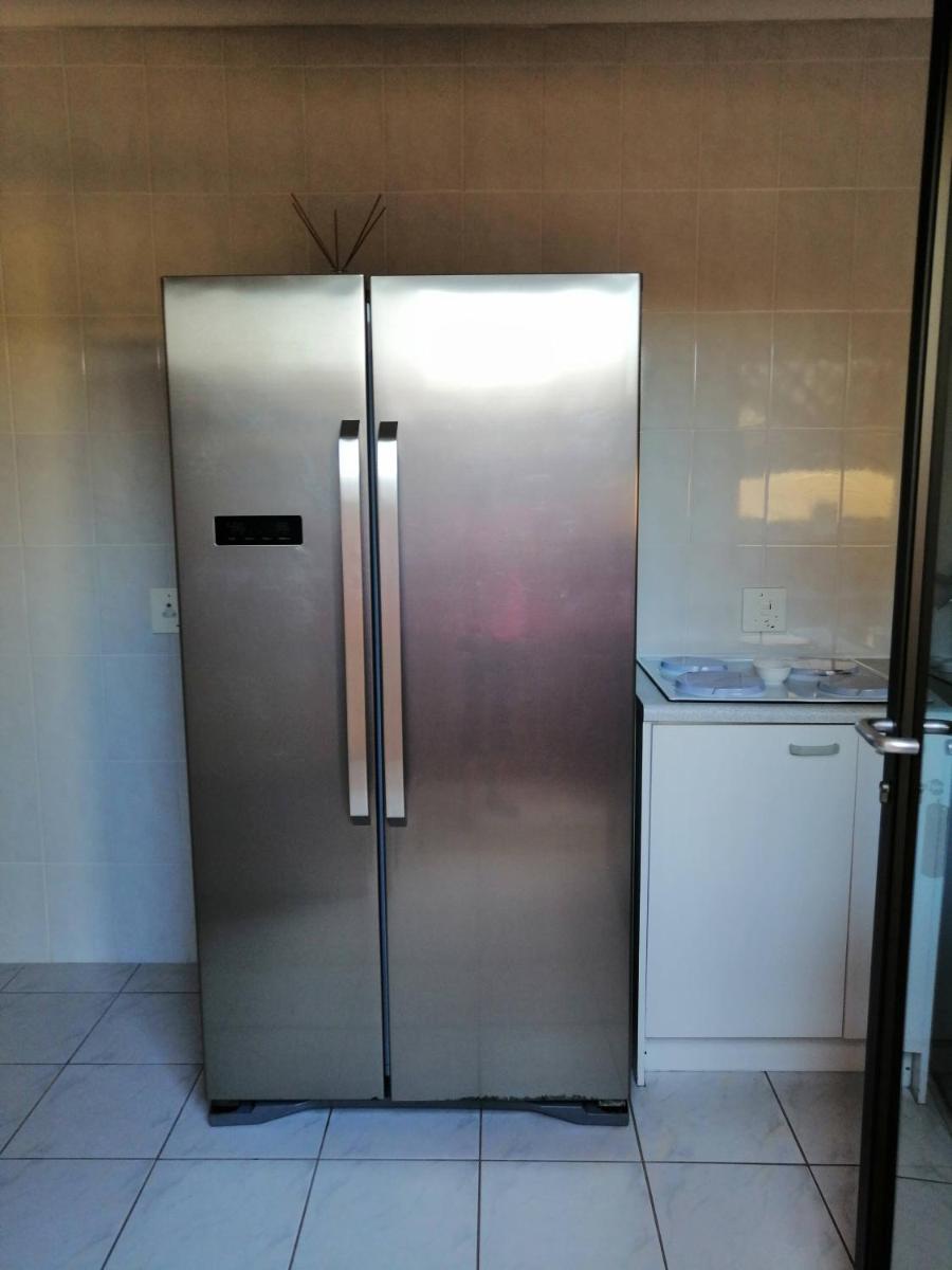 Villa Monique Self Catering Apartment - Hizvo