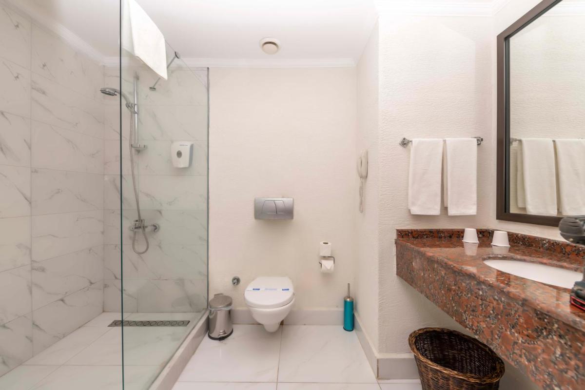 Transatlantik Hotel & Spa - Housity