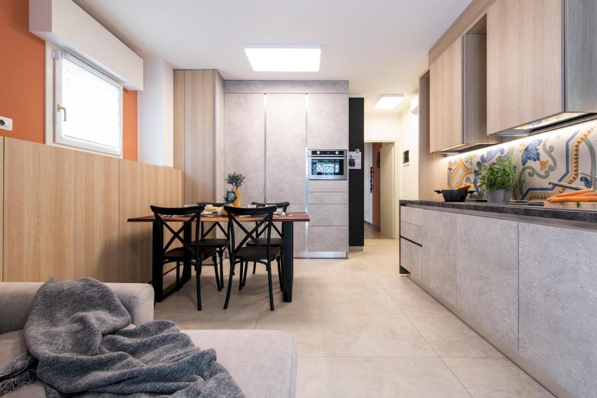 Renzi 23 - Housity