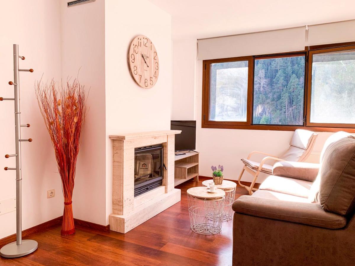 Apartamento moderno Coma Pedrosa con vista en Arinsal - Housity