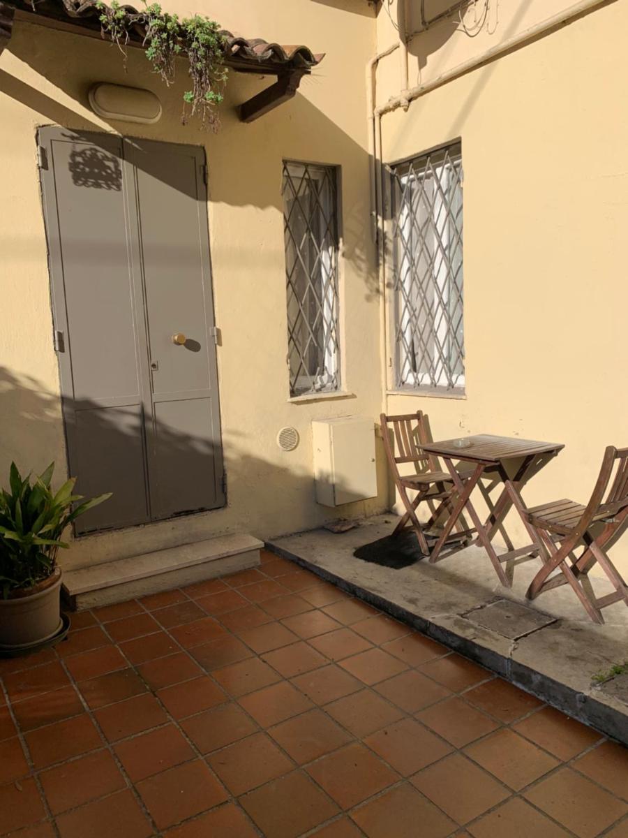 Quiet Holiday - Housity
