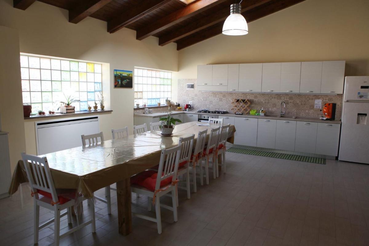 B&B ARCOBALENO - Housity