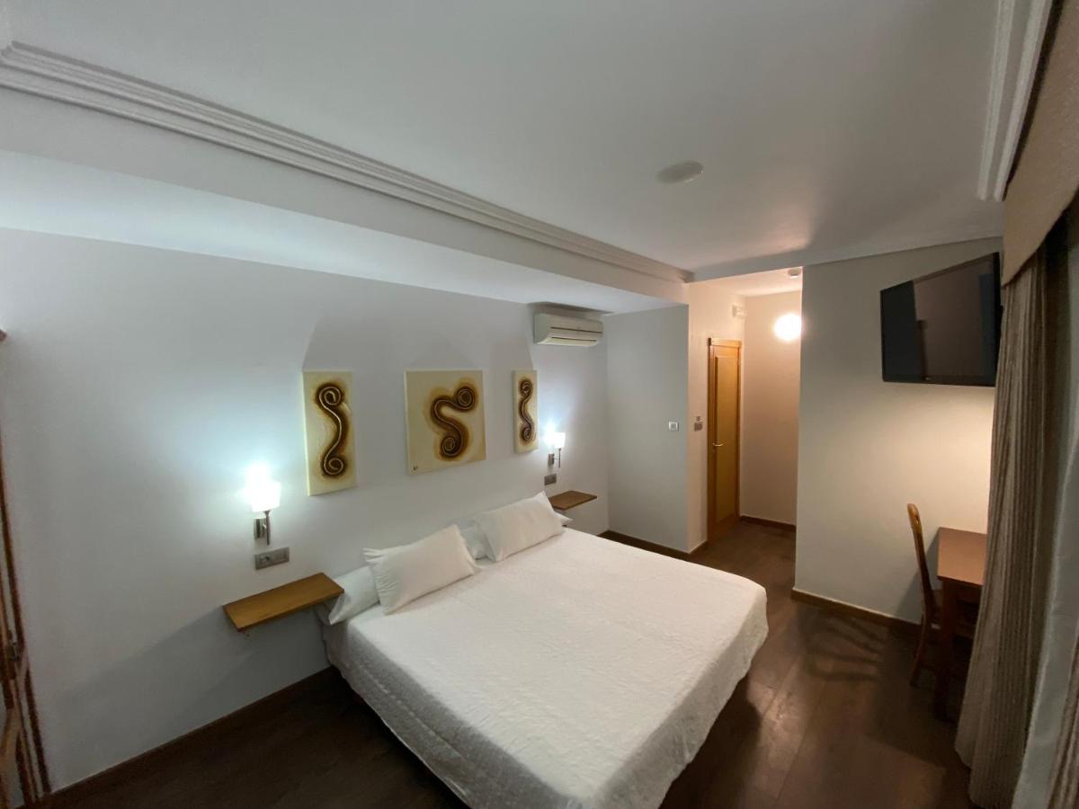 Hotel Rural Finca Aldeola - Housity