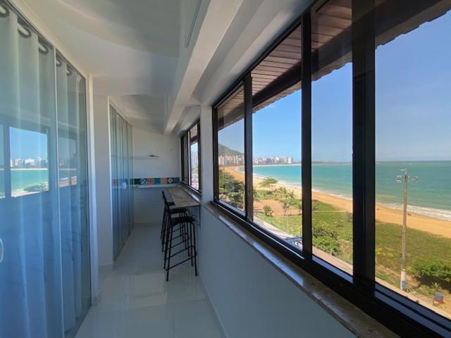 Luxo de frente para o mar - Housity