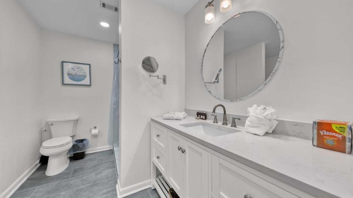 Little Ruby - Housity