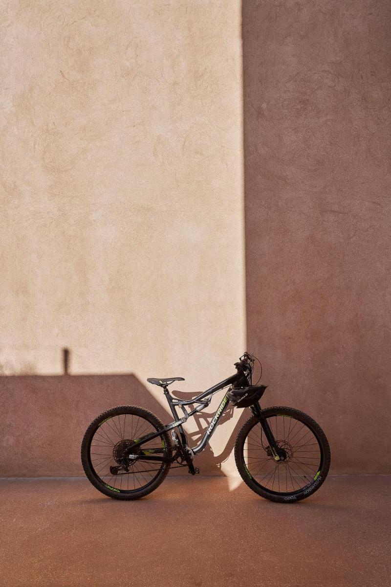 Andar de bicicleta em Praia do Canal Nature Retreat - Small Luxury Hotels of the World ou nos arredores