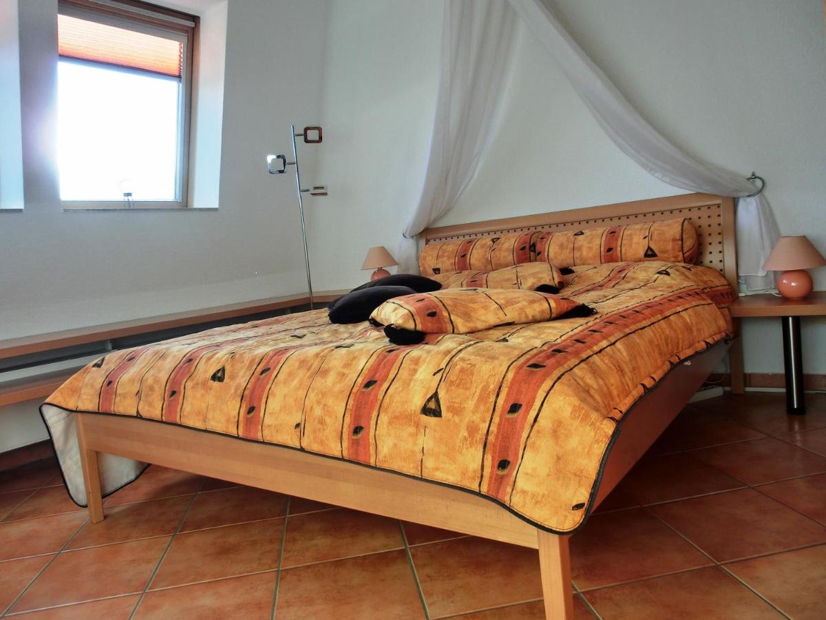 Ferienwohnung E10 - Housity