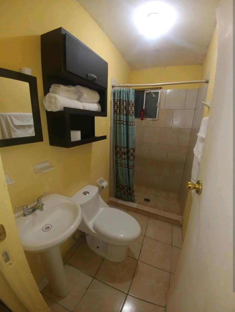Casa Vicky Alojamiento para vacaciones y trámites consulares - Housity